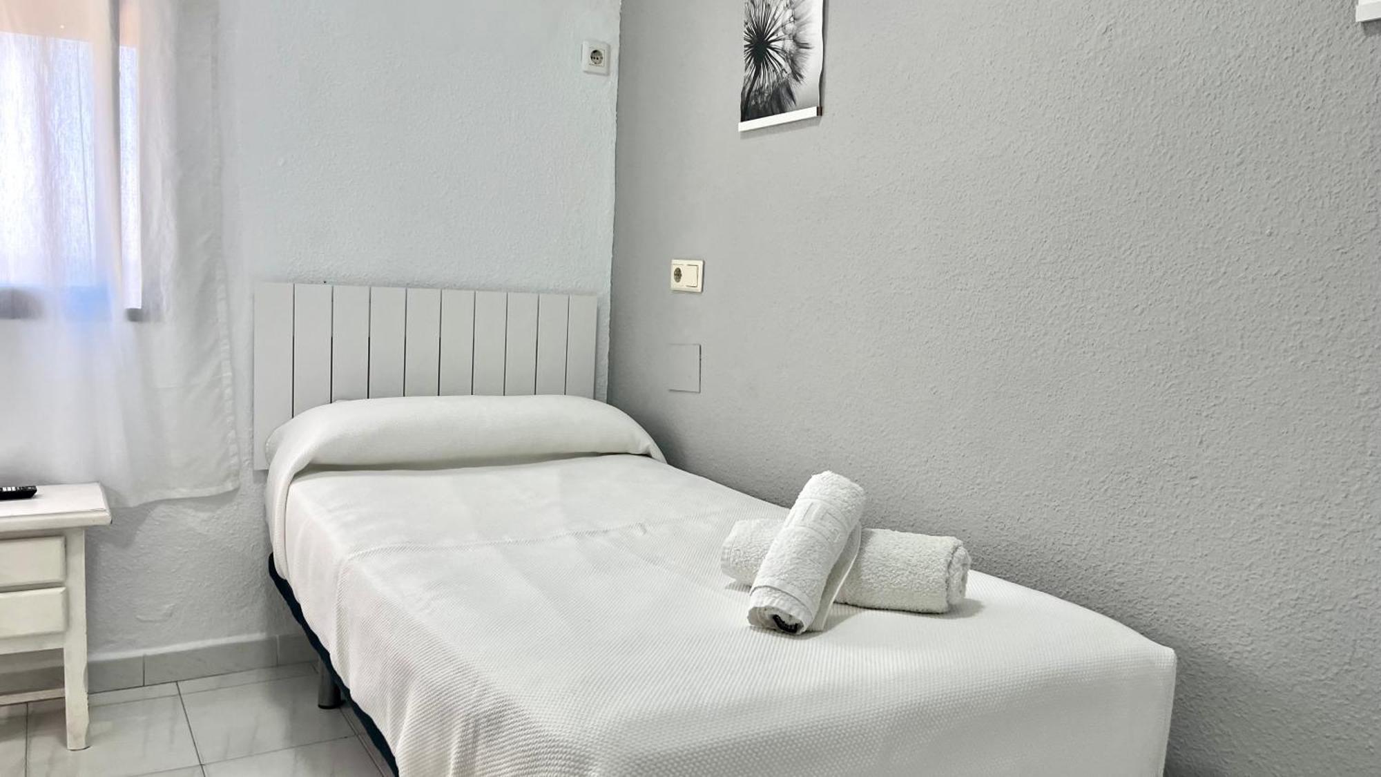 Hostal Carlos III Aldea Quintana Eksteriør bilde