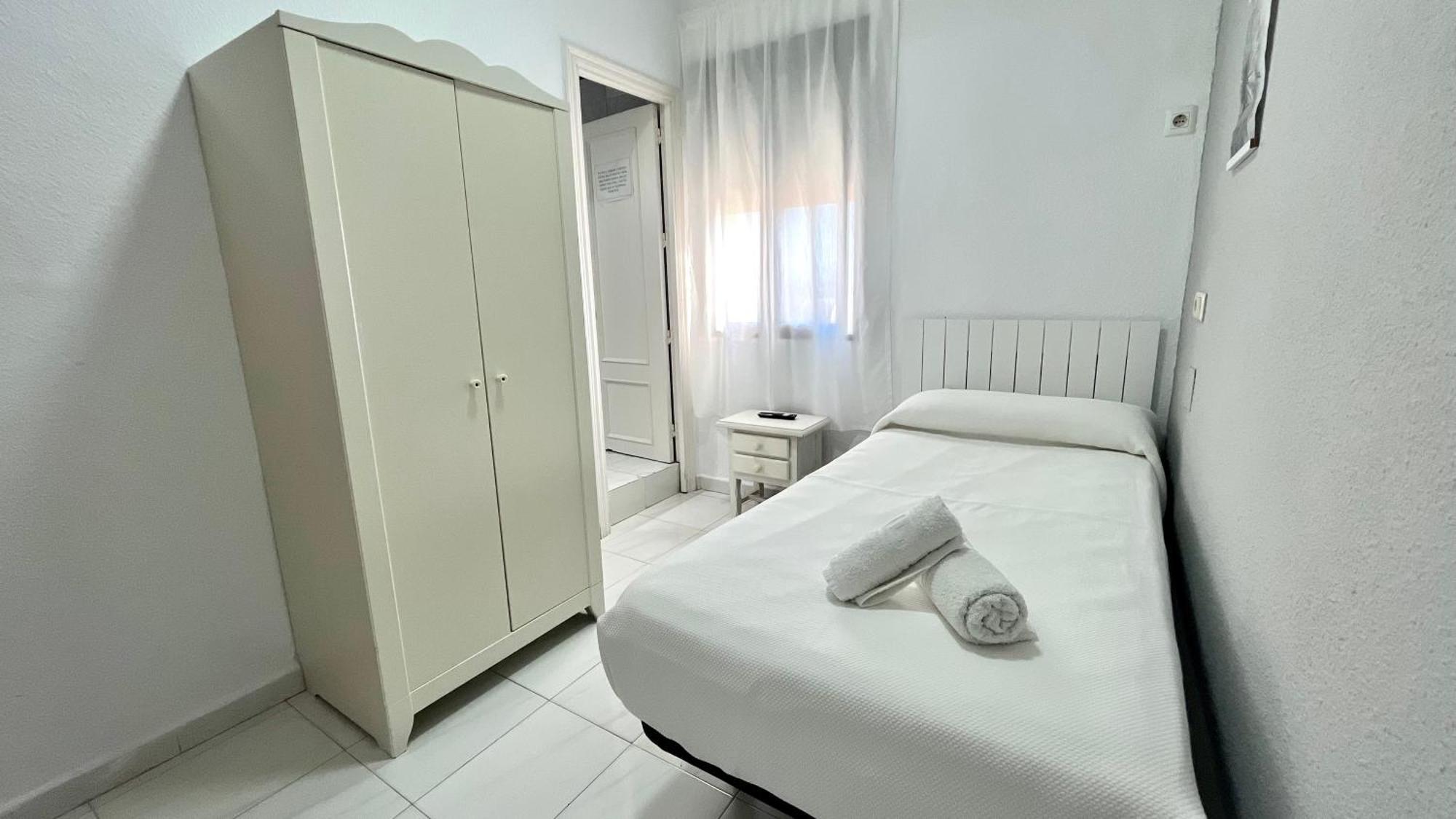Hostal Carlos III Aldea Quintana Eksteriør bilde