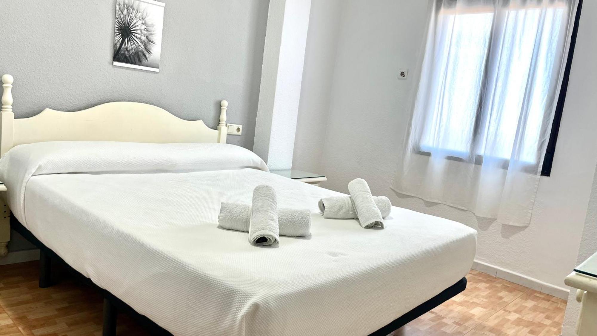 Hostal Carlos III Aldea Quintana Eksteriør bilde